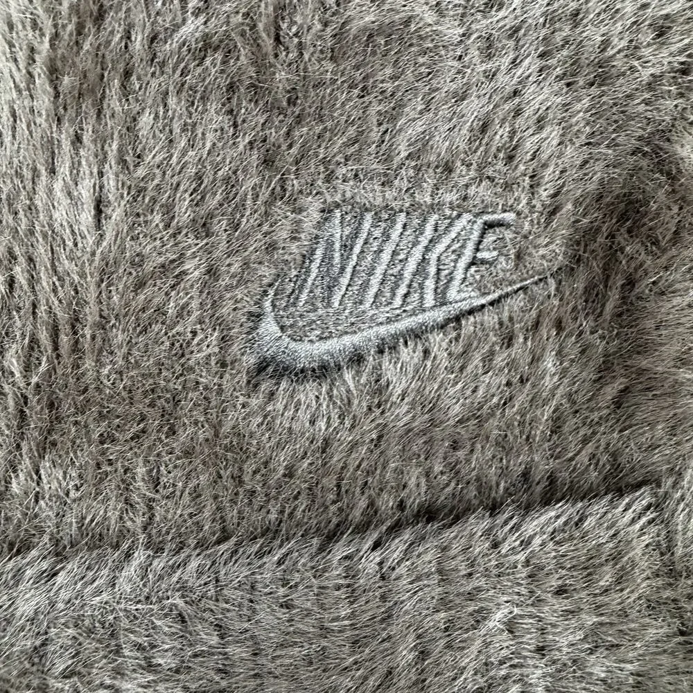 Nike Womens Peak Beanie Baroque Brown Fuzzy Sock Hat Cap OSFM NWT